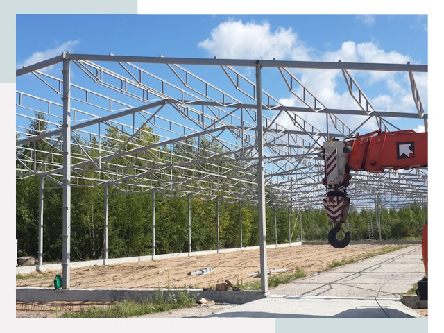 Строительство конюшен в Озёрск от 609 руб. под ключ